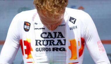 Ya es oficial la renovación de Balderstone, campeón de España, por Caja Rural-Seguros RGA