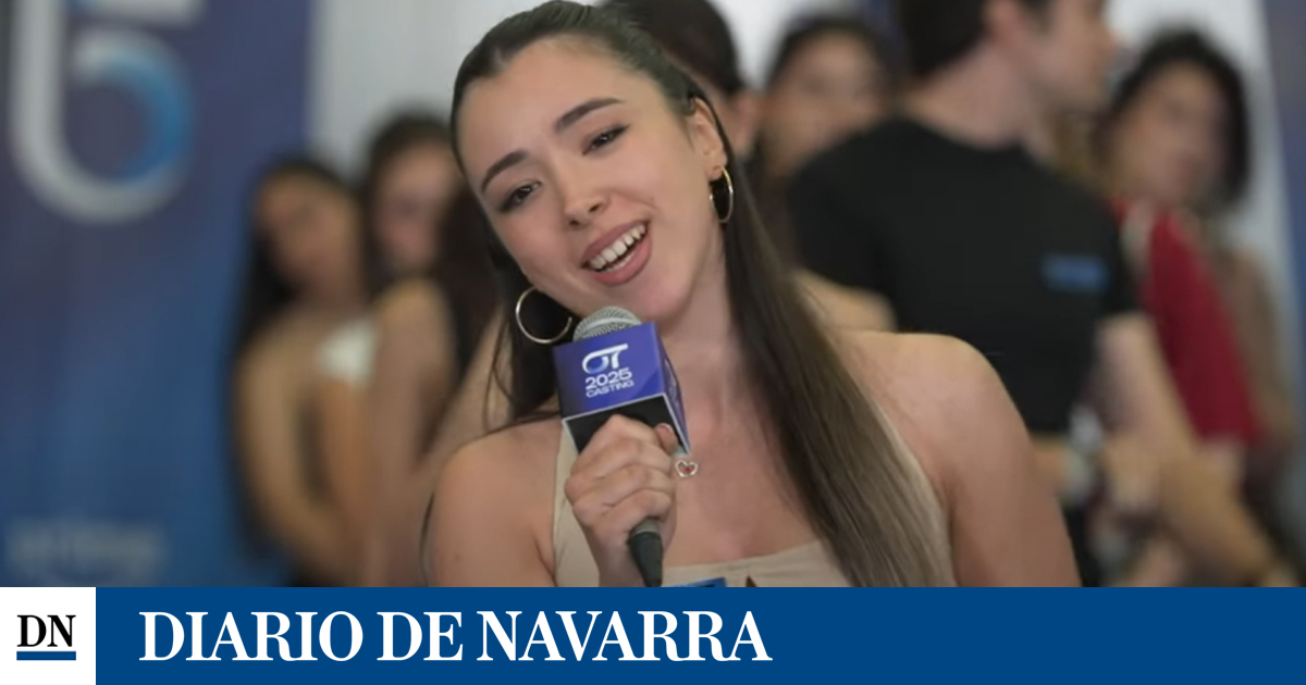 estudiante de ingeniería, camarera y cantante en conciertos y misas