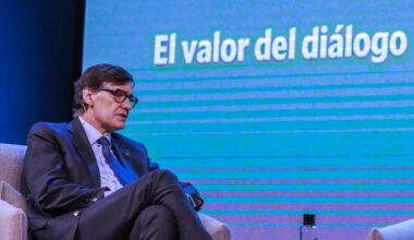 El suspenso que le adjudican el secesionismo radical y la derecha lastra la valoración de Illa