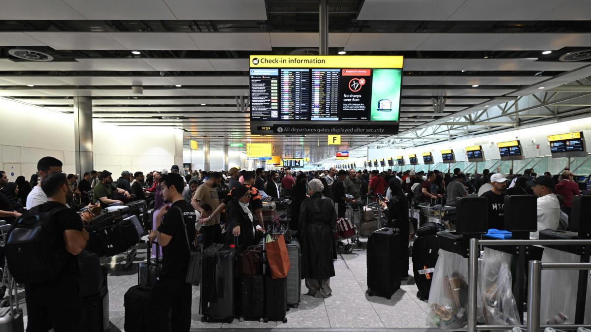 Persisten las incidencias en los aeropuertos europeos tras el ciberataque a Collins Aerospace