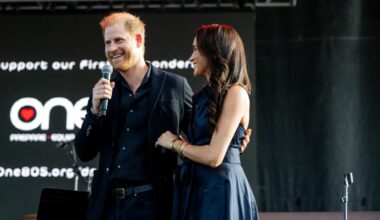 Los duques de Sussex reaparecen en un acto benéfico organizado por Kevin Costner