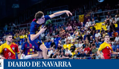 El joven navarro Adrián Sola destaca en la victoria del Barça al anotar 8 tantos