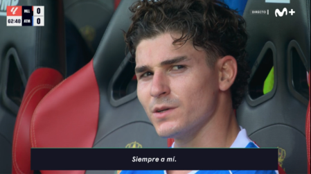 La imagen de Julián Álvarez, en el banquillo.
