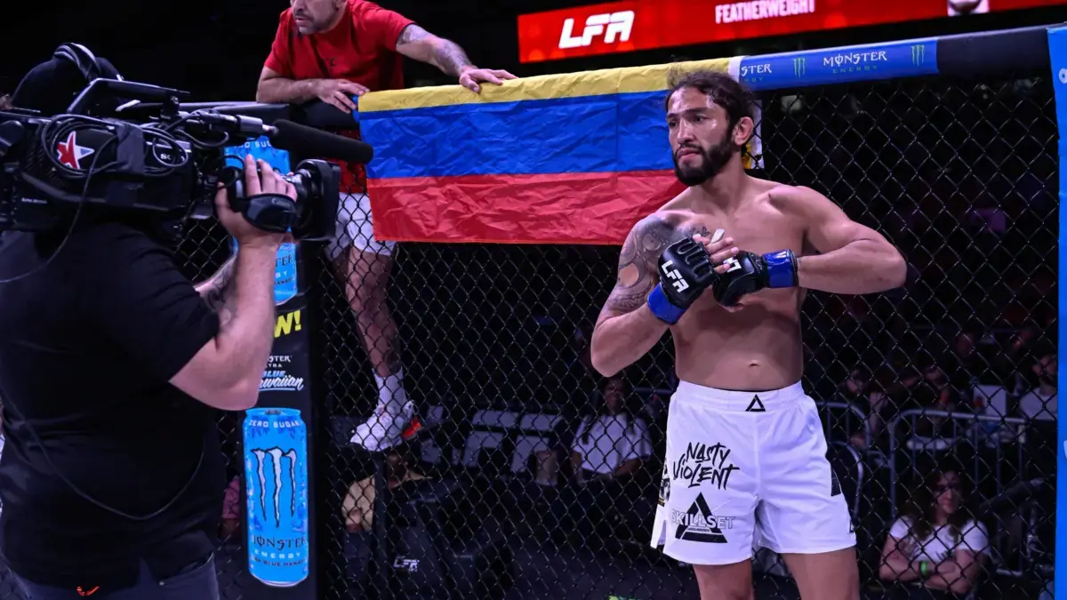 de las peleas clandestinas a la gran carpa de las Artes Marciales Mixtas; está a una victoria de llegar a la UFC