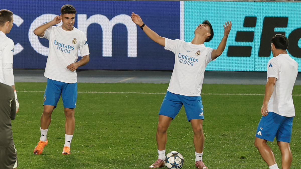 Xabi se cubre las espaldas con un 'jefazo' de Raúl