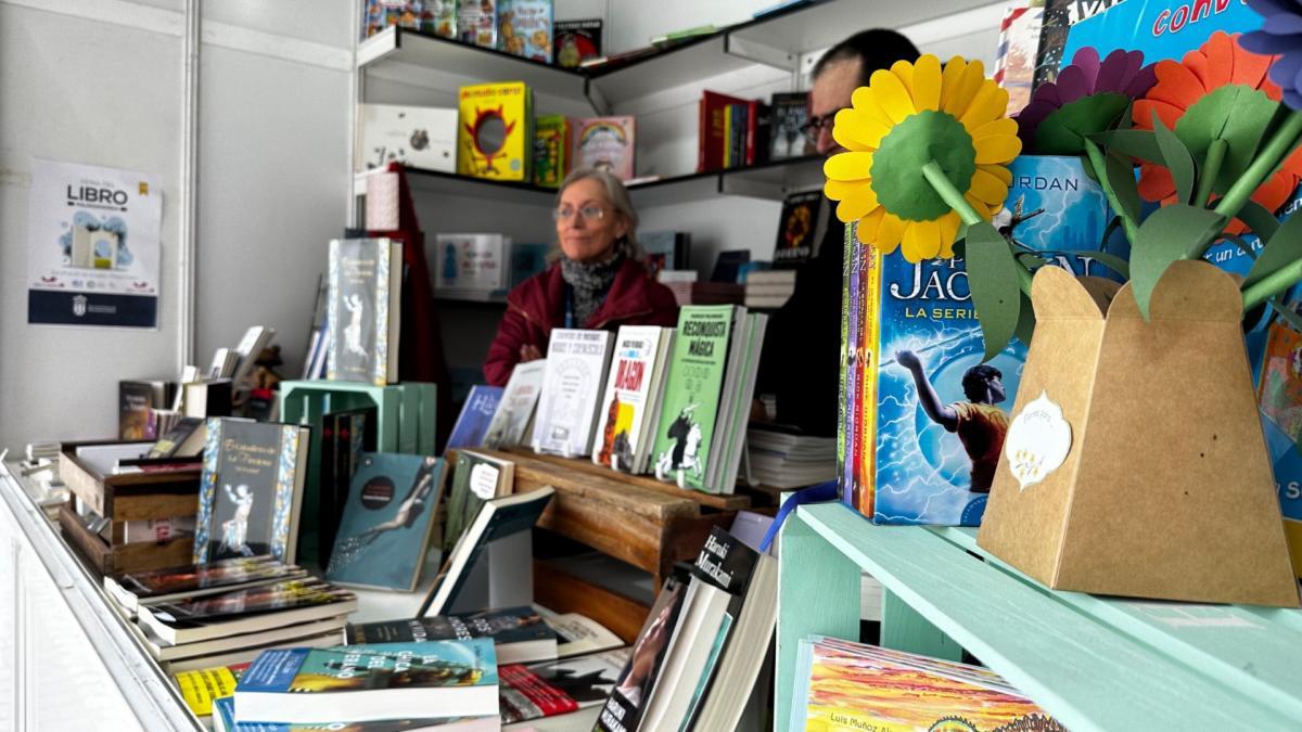 Más de un centenar de escritores firmarán sus obras durante la Feria del Libro de Majadahonda