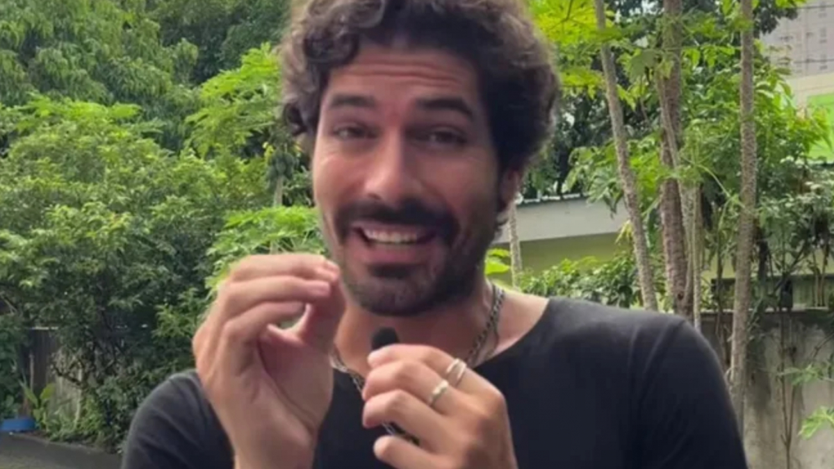El influencer que va para cura y que se montó una fiesta en el Retiro antes de entrar en el seminario: misa, running y hamburguesas