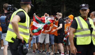 La Vuelta en Bizkaia: aficionados toman Pike Bidea