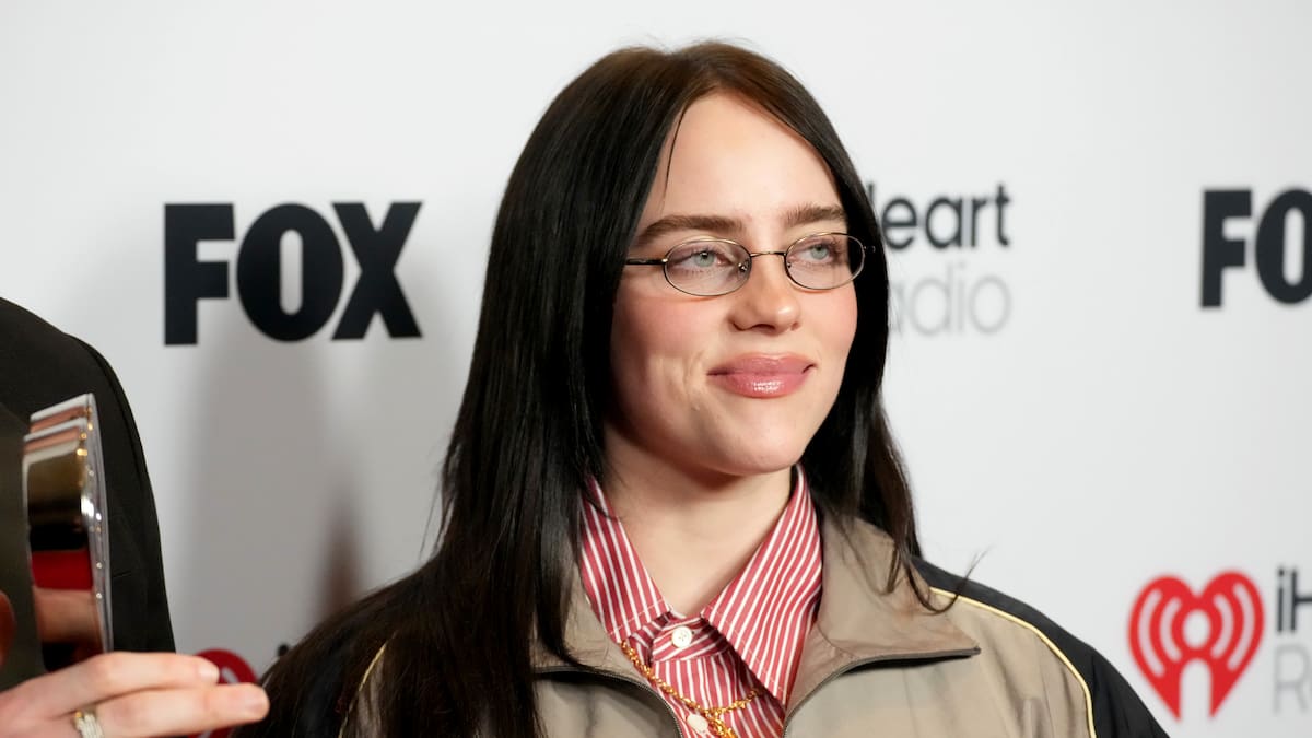 Billie Eillish lanza su propio UNO con las reglas que siempre quiso aplicar de pequeña | Actualidad