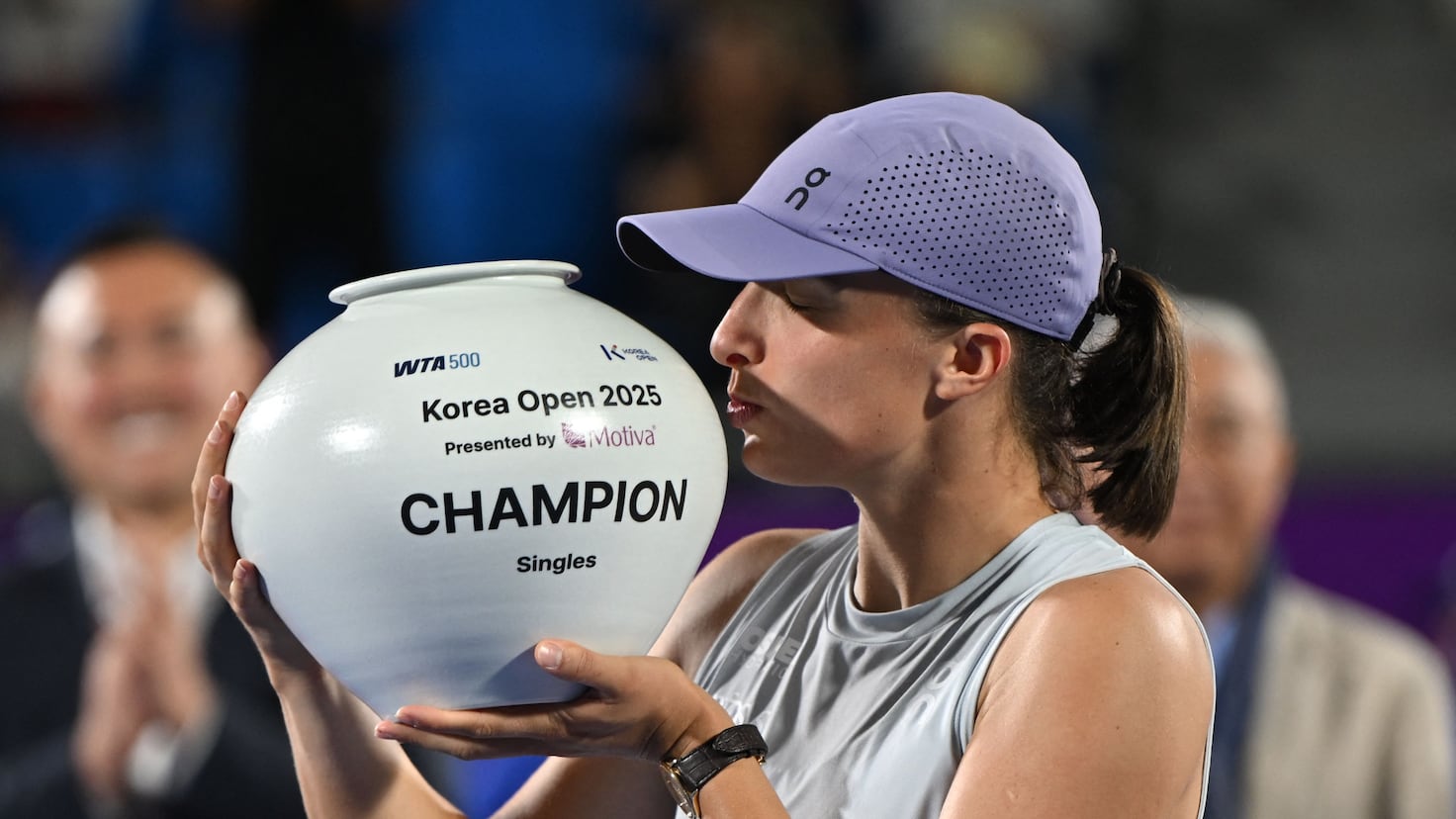 Swiatek reina en Seúl y alcanza los 25 títulos en WTA