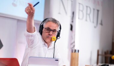 'Hora 14' estrena temporada con una apuesta renovada por la información y el análisis | Sociedad