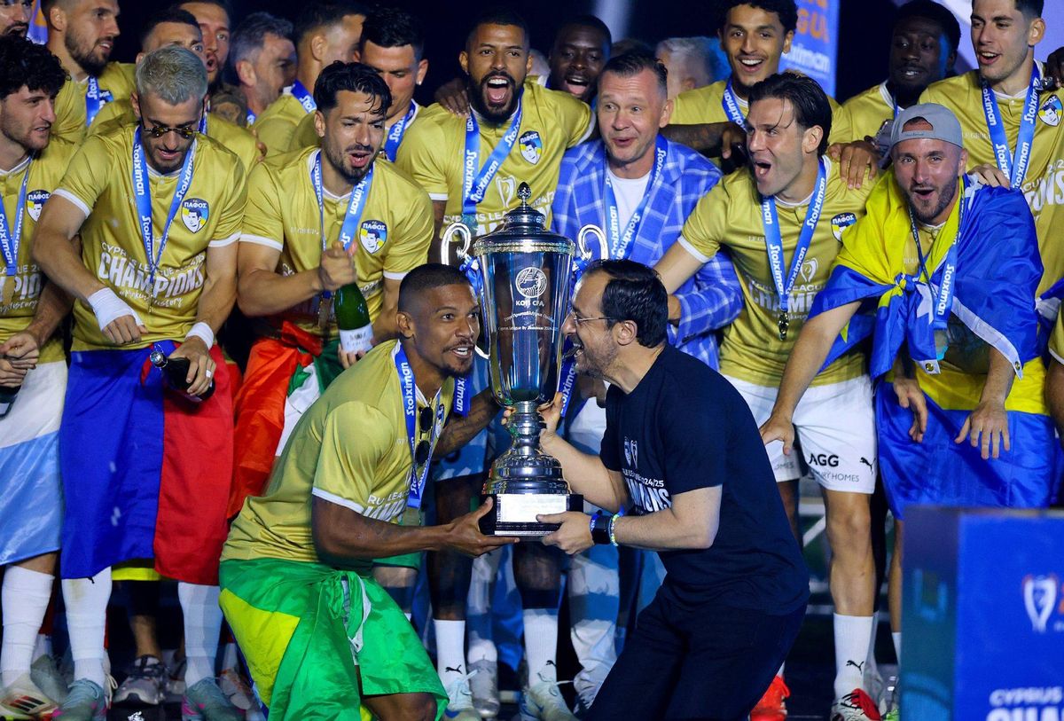 El Pafos celebra el título de liga