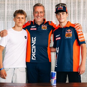 Valentín Perrone seguirá en Moto3 en 2026 y lo hará con un nuevo compañero