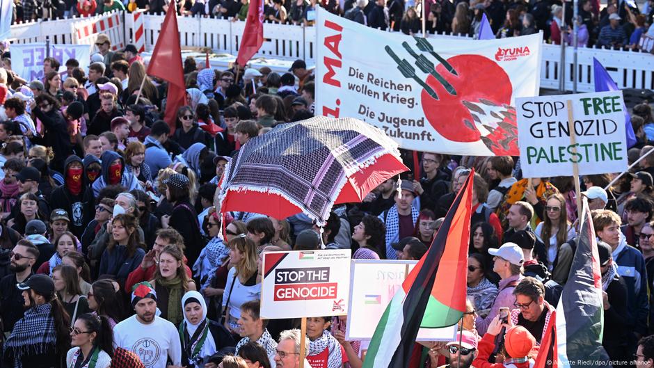 decenas de miles piden fin de ataques contra Gaza – DW – 27/09/2025