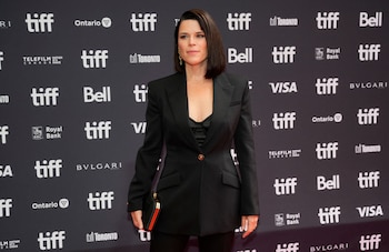 Neve Campbell vuelve en su