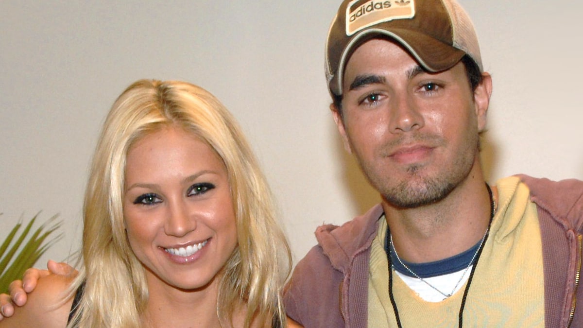 Enrique Iglesias rompe su silencio sobre el cuarto embarazo de Anna Kournikova que adelantó ¡HOLA!
