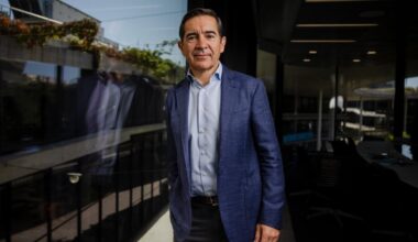 BBVA se la juega con los particulares del Sabadell