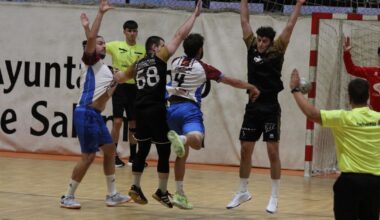El Balonmano Salamanca pierde con claridad con el BM Sanse