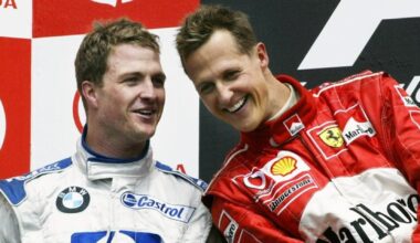 Ralf y Michael Schumacher posan juntos en el GP de Canadá en 2003.