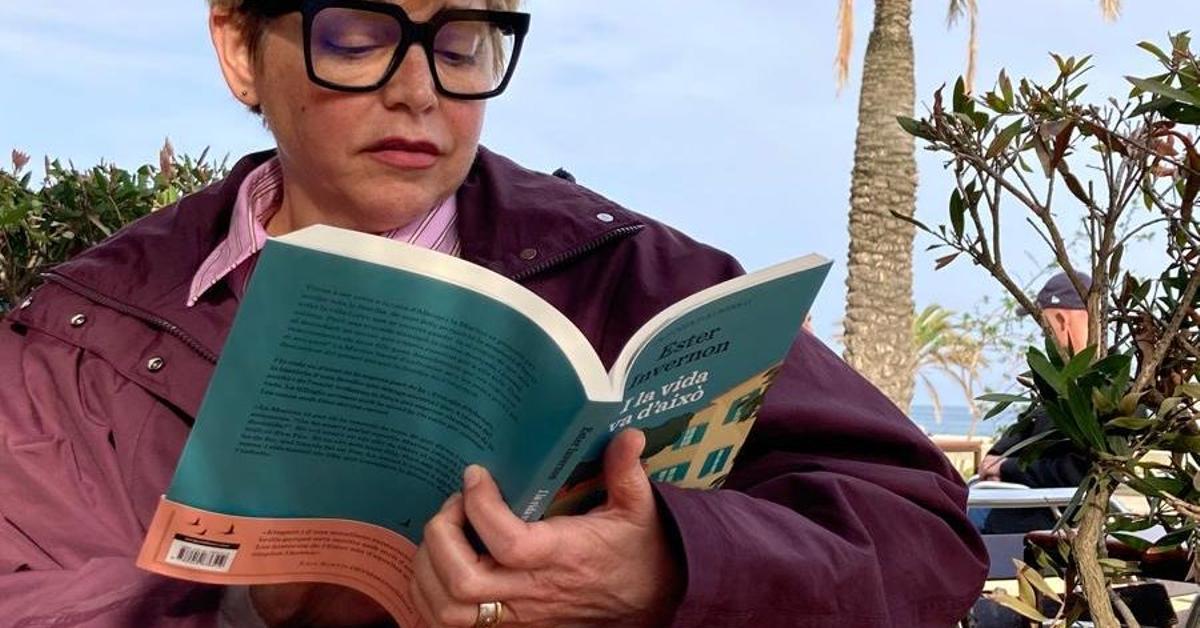 Entrevista a la escritora Ester Invernon, autora de 'Un verano para amar'