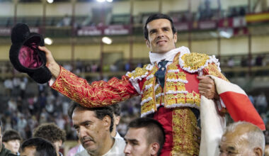 Emilio de Justo gana el relato del mano a mano