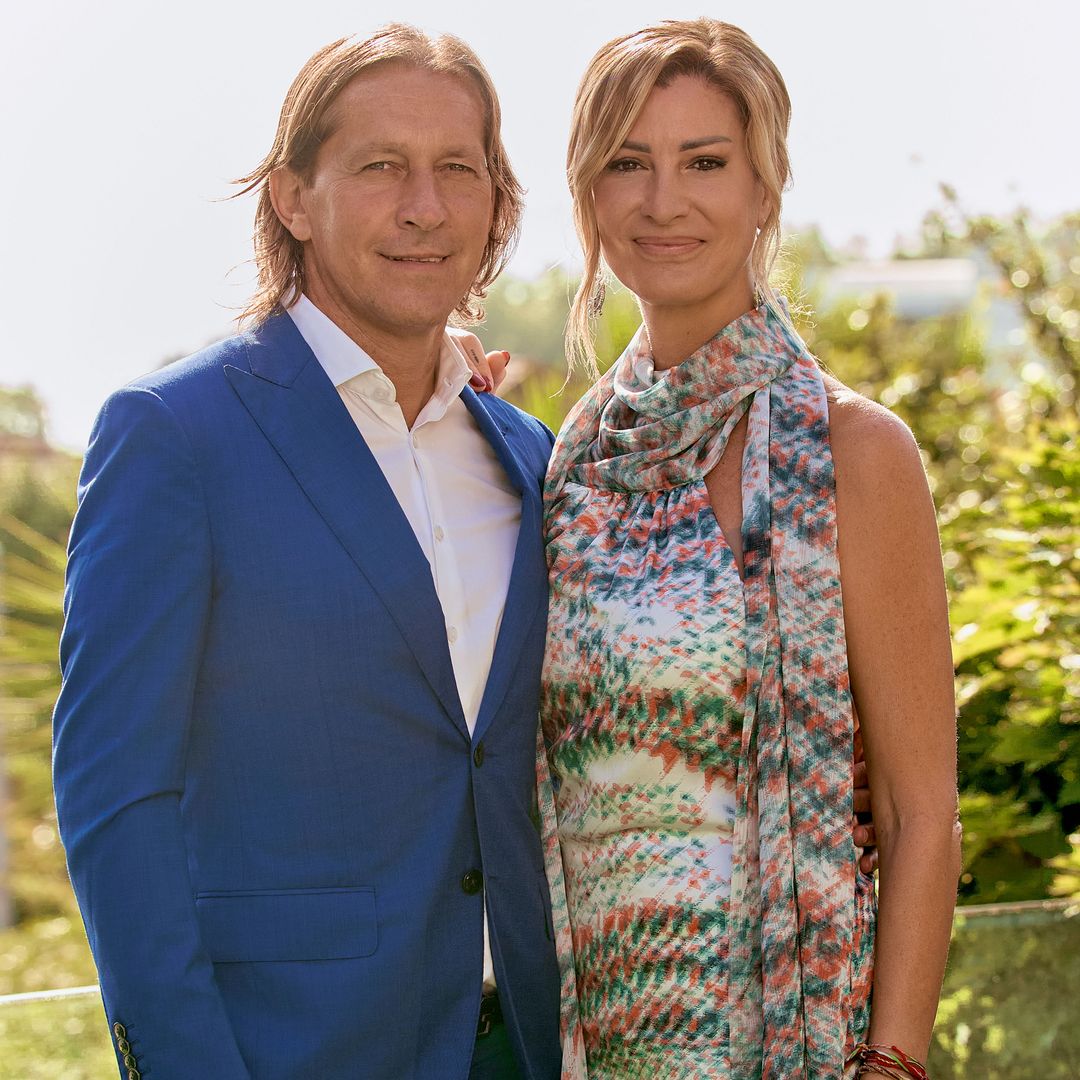 Míchel y Malula, que acaban de celebrar (el pasado mes de julio) 25 años de matrimonio, rompiendo así todas las apuestas (puesto que se casaron después de nueve meses de noviazgo)