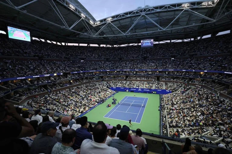 Todos los partidos de cuartos de final se disputan en el estadio Arthur Ashe