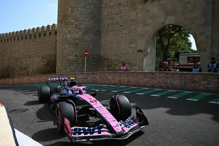 En el circuito urbano de Bakú, Franco Colapinto ratificó la consistencia en el ritmo de carrera que arrastra en los últimos cuatro grandes premios