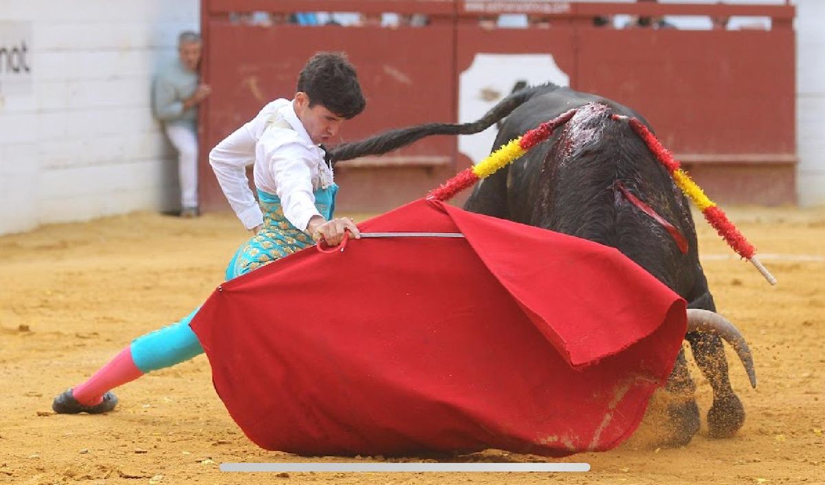 Juan Albero Torrijos torea por abajo este sábado en Algemesí
