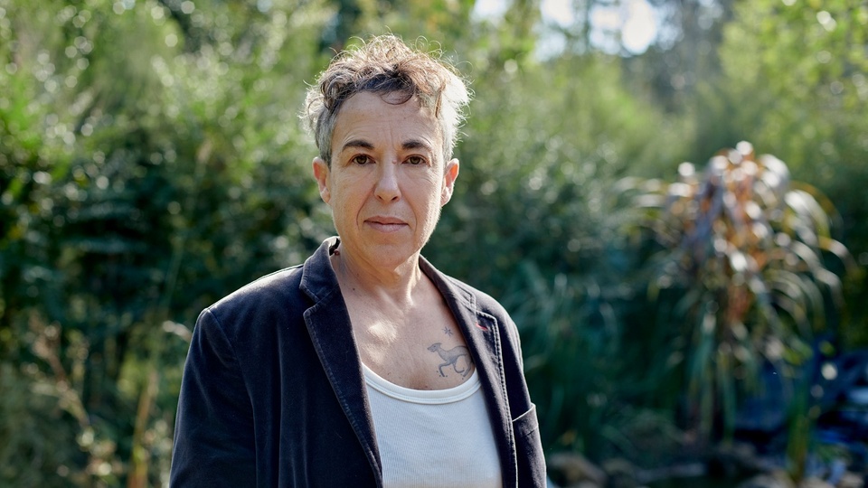 Gabriela Cabezón Cámara está nominada al National Book Award por "Las niñas del naranjel" | En Estados Unidos