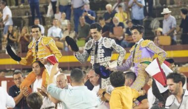 Marco Pérez, que corta un rabo, a hombros junto a Talavante y De Justo en Andújar