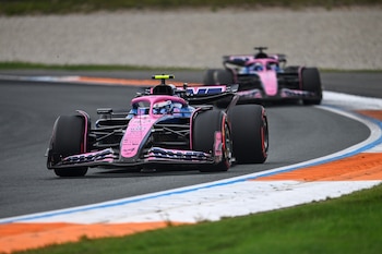 Franco Colapinto delante de Pierre