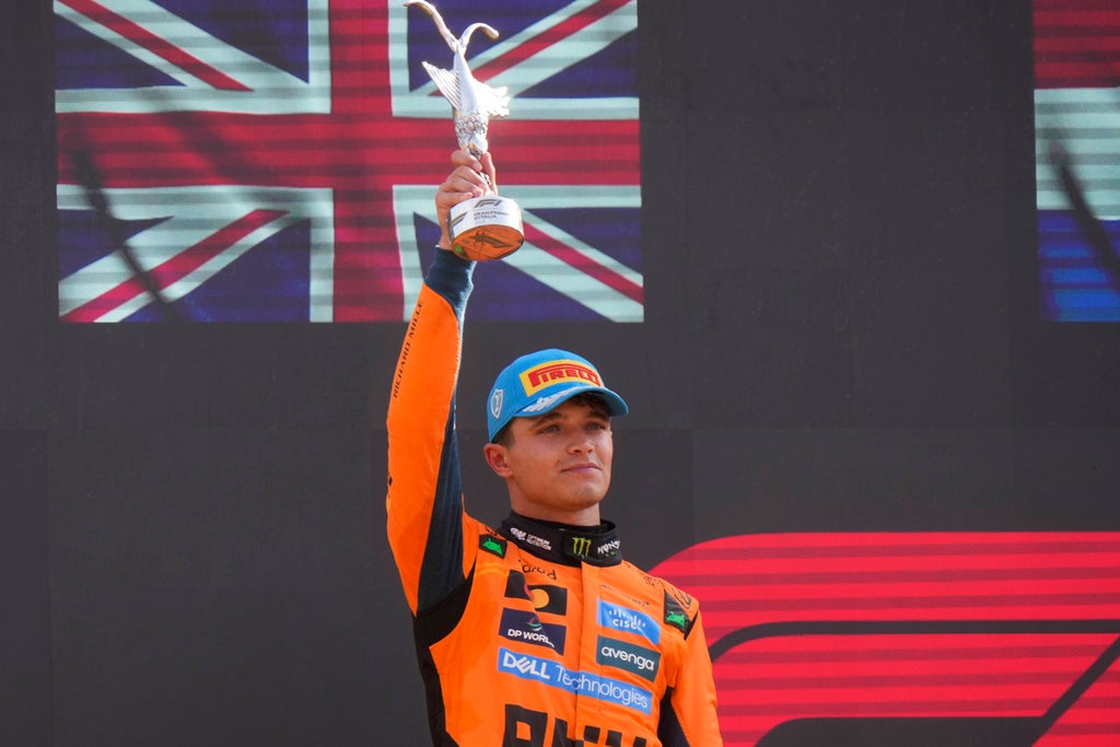 Para Ecclestone, McLaren prefiere a Norris campeón