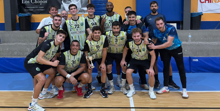El Antequera triunfa en La Salle y el Cajasur sonríe con otro nuevo triunfo