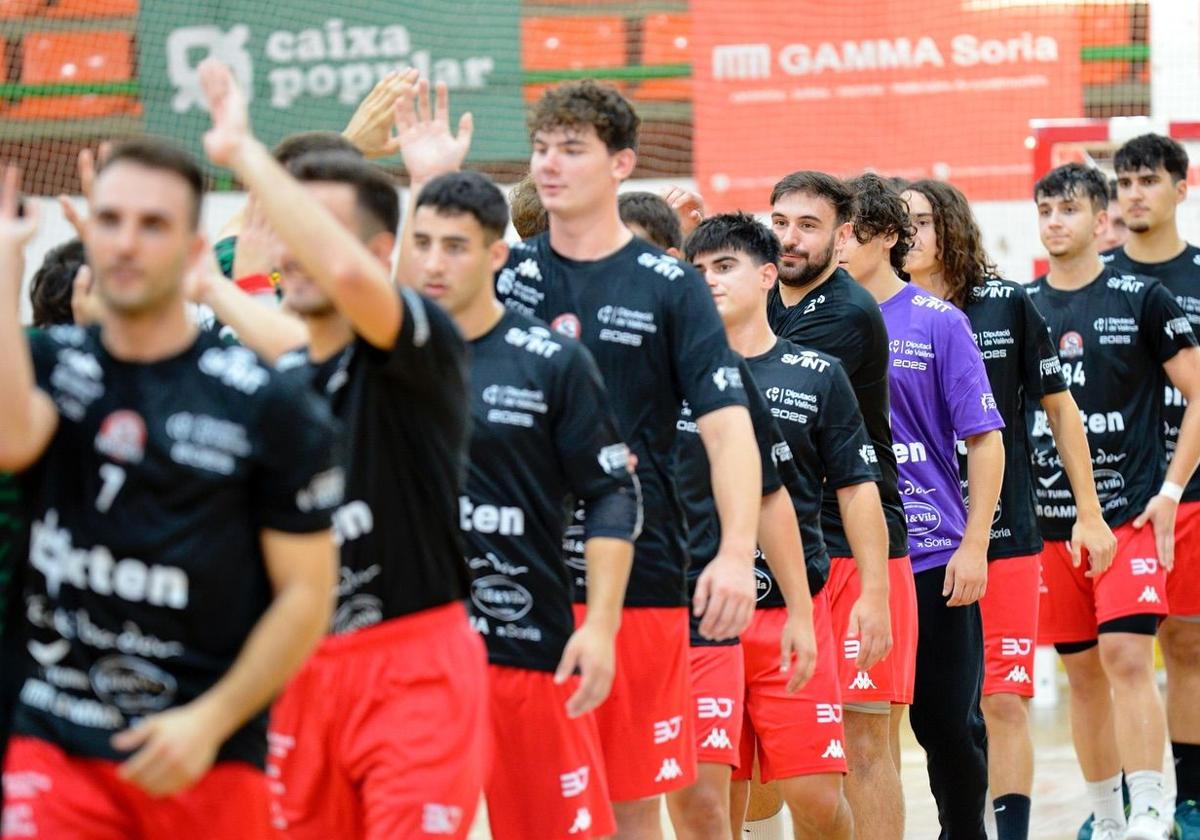 El Balonmano Mislata estrena la nueva temporada con una victoria ante el Castellón