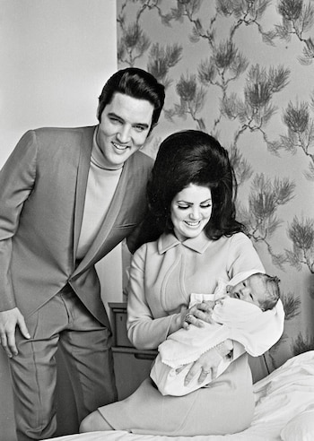 Elvis Presley y Priscilla en
