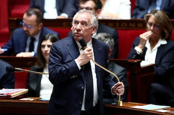 Una encuesta señaló que Bayrou