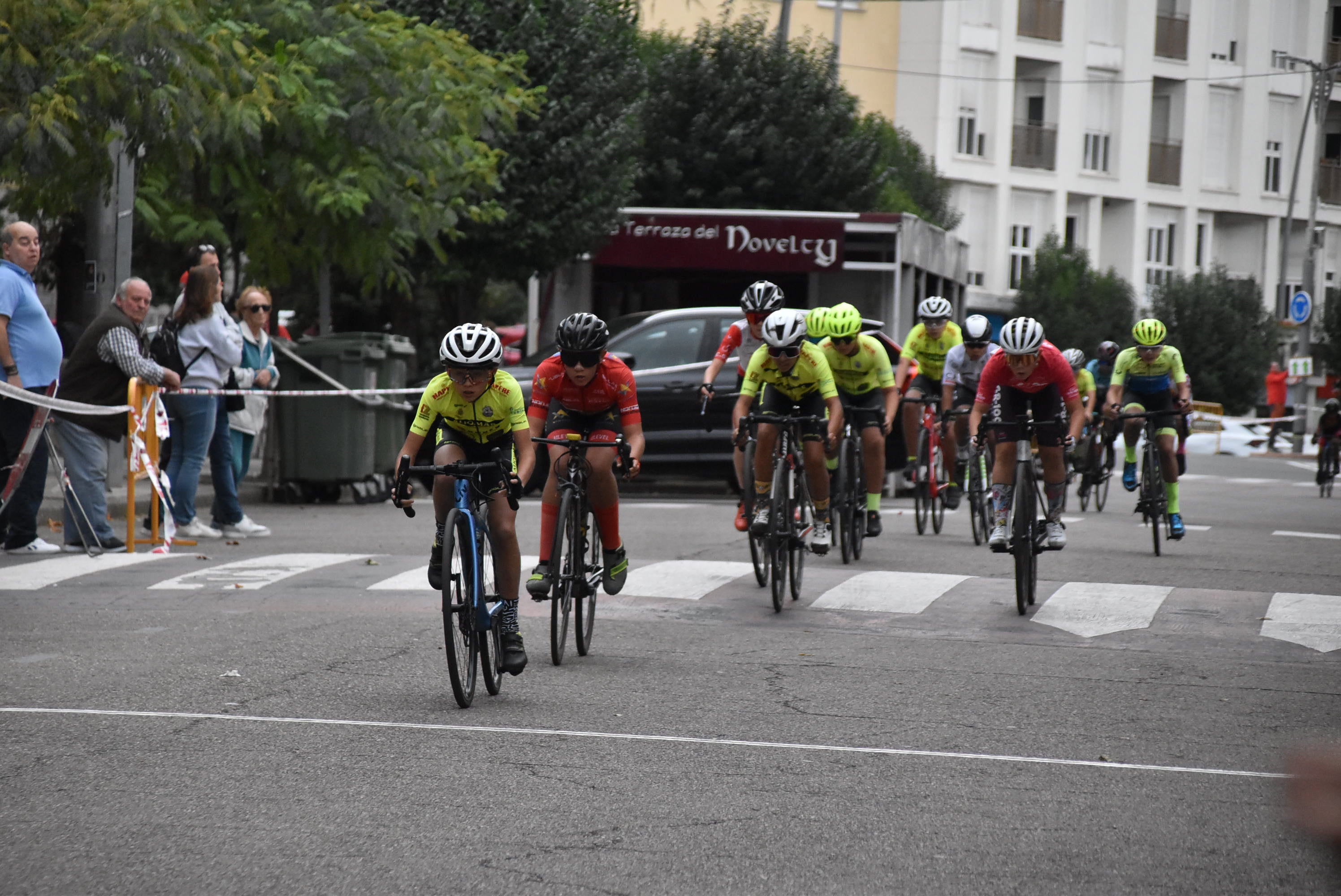 Buen ambiente en el Criterium de Dueñas en Béjar