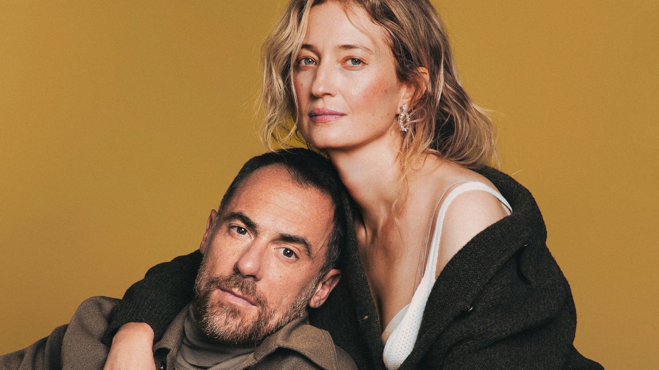 Alba Rohrwacher y Elio Germano, los nuevos protagonistas de Isabel Coixet: “Nuestra sociedad elimina el sufrimiento y el luto. Esta película, en cambio, se ocupa de ellos con amor y respeto hacia Michela Murgia”