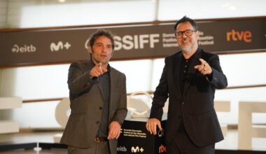 «Cuando en España quieres hacer una serie realista, estás haciendo comedia»