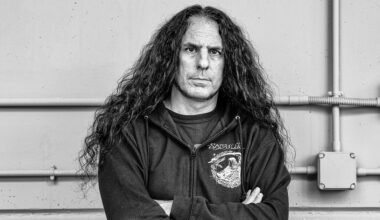 Dave Rotten: «El death metal es brutalidad sonora pura, pero a los fans nos relaja»