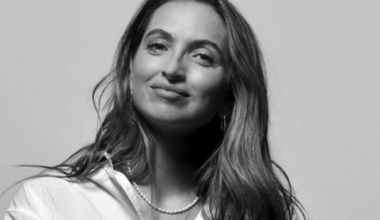 Alejandra Pérez, escritora: “La verdadera conexión se da en lo humano”