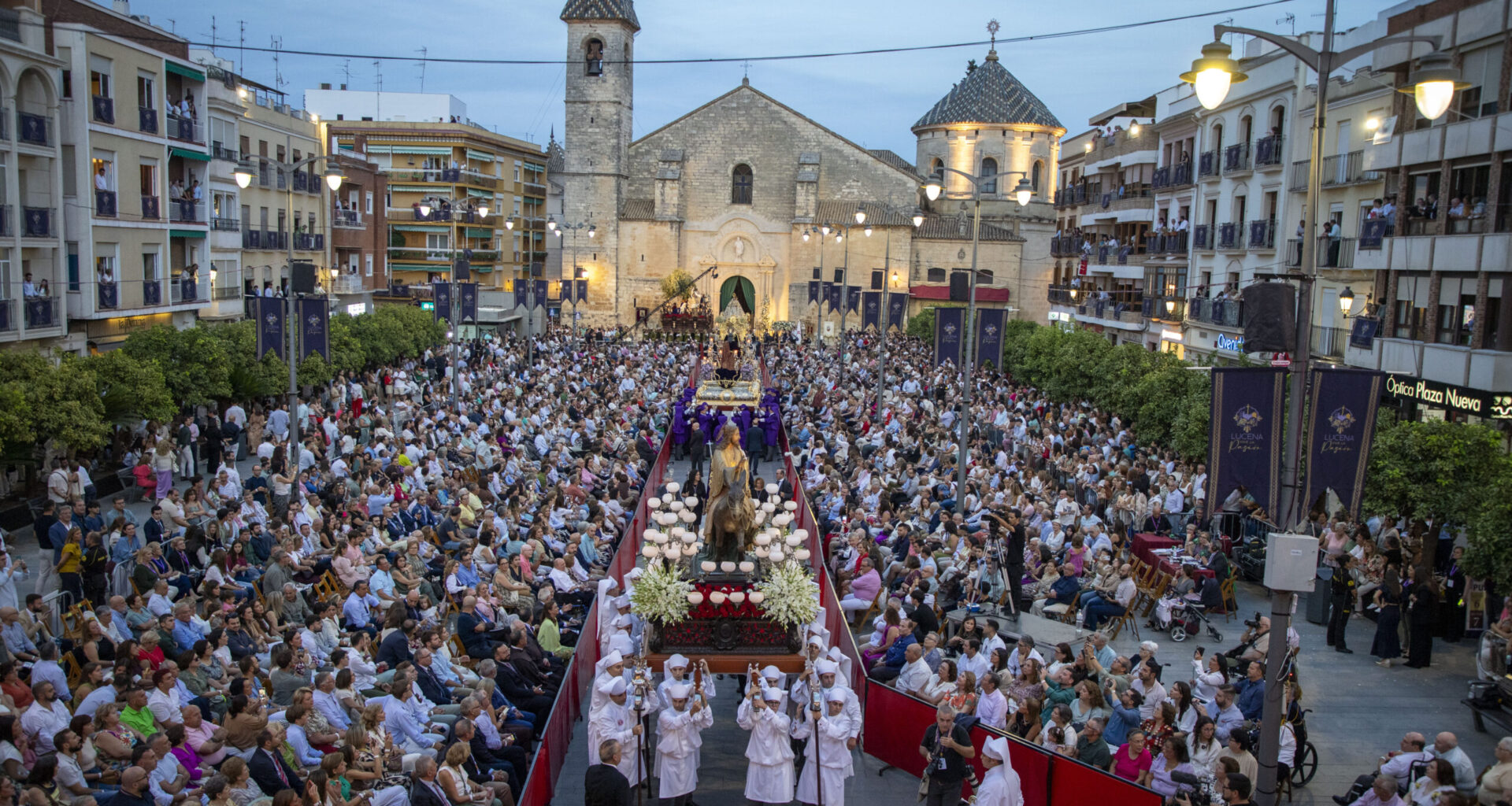 Fuentes señala que “la Procesión Magna de Lucena es un momento histórico que recoge el sentir de todo un pueblo”
