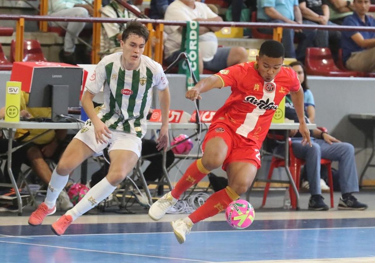 Osamanmusa no tiene piedad ante su ex para darle la victoria al Jimbee Cartagena