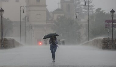 El meteorólogo de la SER explica en qué se diferencian estas lluvias en València de la DANA del 29 de octubre | Sociedad