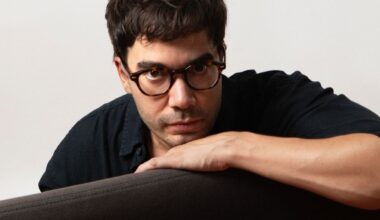 Guillermo Alonso, escritor: “No es por romantizar lo precario, pero me parece que hay mucha magia en esos sitios que el mundo puede concebir como provincianos o decadentes”