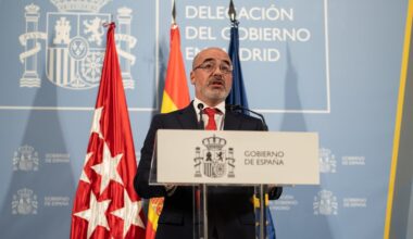 El delegado del Gobierno confirma que se desplegaron policías motorizados en La Vuelta