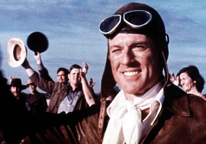 Robert Redford, interpretando al aviador Waldo Pepper, en 'Los intrépidos aviadores'(1974).