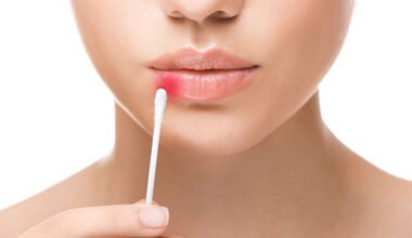 ★ GSK y Lunwerg presentan la exposición ?Leyendas del Herpes Zóster?, una forma de entender y expresar lo que supone vivir con herpes zóster a través de culturas en diferentes regiones del mundo - Vademecum.es