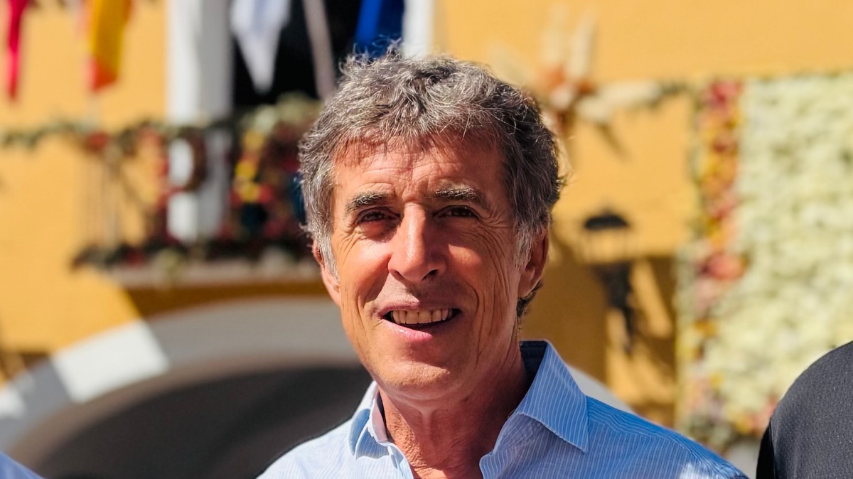 Perico Delgado critica desde Albacete las "protestas violentas" que hubo en la última etapa de La Vuelta y pide "reacciones frente a Israel como las hubo contra Rusia"